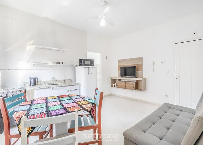 Apt Bem Localizado, 200M Da Praia Em Jurere Psd103