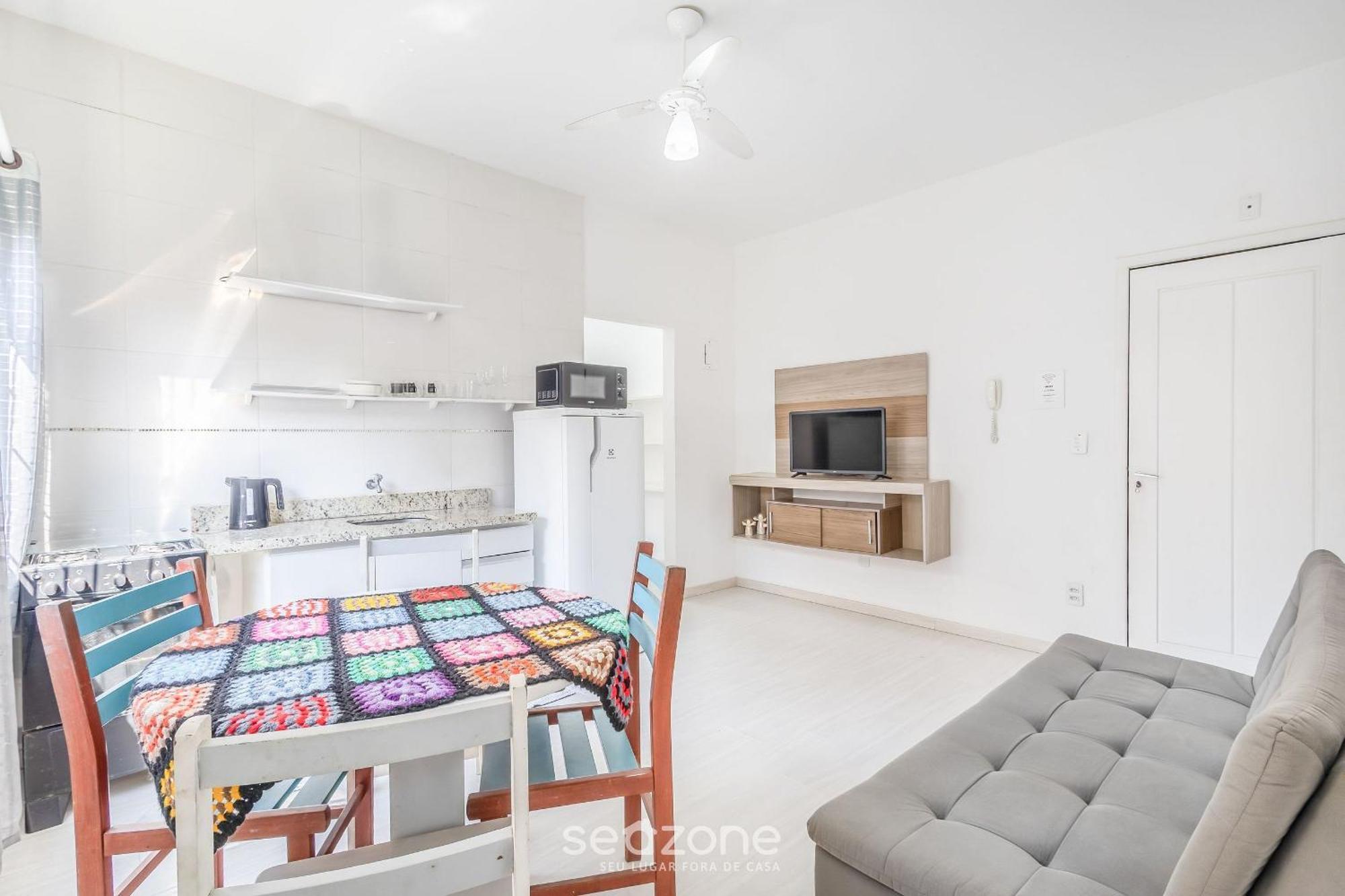 Apartment Bem Localizado, 200m Da Em Jurere Psd103 Florianopolis